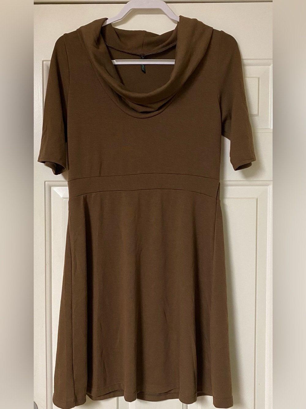 Poliana Plus Brown Cowl Neck Short Sleeve Dress EUC